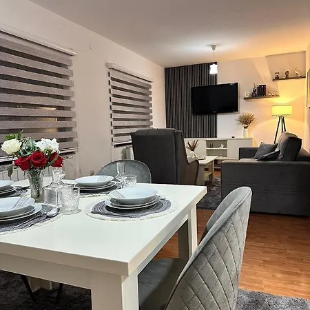 Elit Lux Apartament Pale